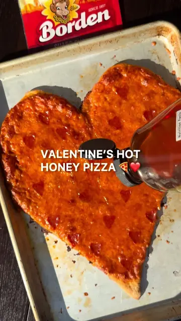 VALENTINE’S HOT HONEY PIZZA ❤️🍯🍕 Find the recipe on Pepper the app or comment 