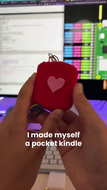 Look at my cute mini kindle!!!! It fits inside a mint tin #arduino #raspberrypi