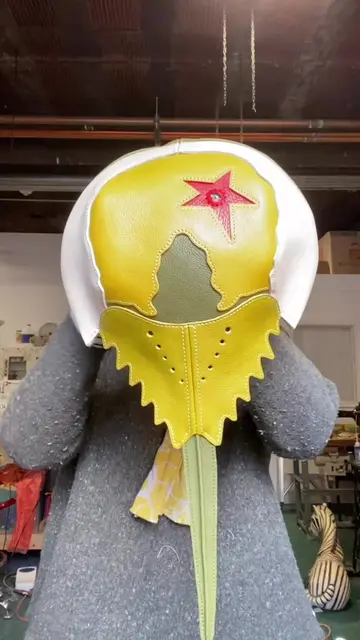 Horseshoe Crab hat #sublimeremains #horseshoe #millinery 
