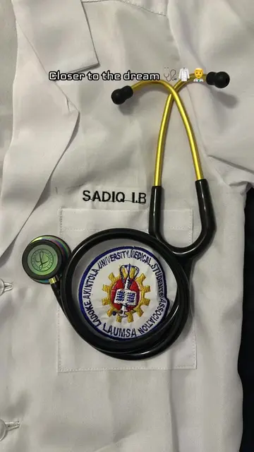 It’s my white coat ceremony as a medical student. This coat is light in weight, 
