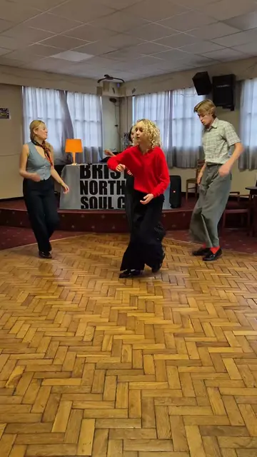 Northern Soul dancers in Bristol. The energy is unreal. #northernsoul #souldance