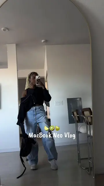 Let’s go to the mall and pick up the new @apple MacBook Neo💻🍋‍🟩 #macbookneo #