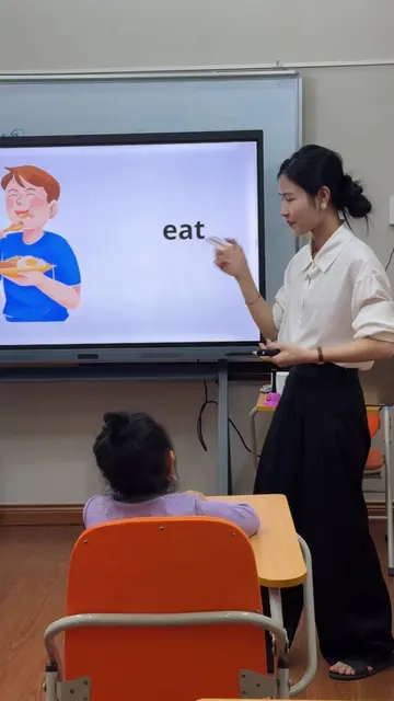 ✨ Cùng học bài về các động từ hoạt động với các bạn Phonics nha🤗 #englishwithje