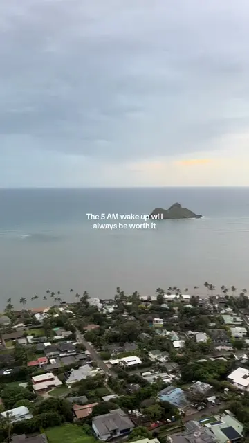 this hike was so worth it #oahu #lanikaipillbox #lanikai #hawaii #hawaiitiktok 