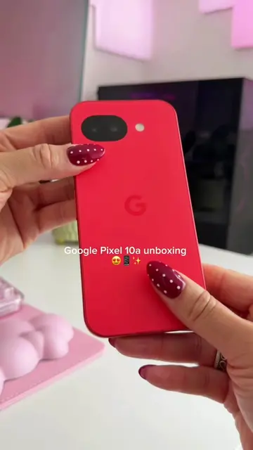 Google pixel 10a unboxing 🍓✨ I’m obsessed with the camera and photos from this 