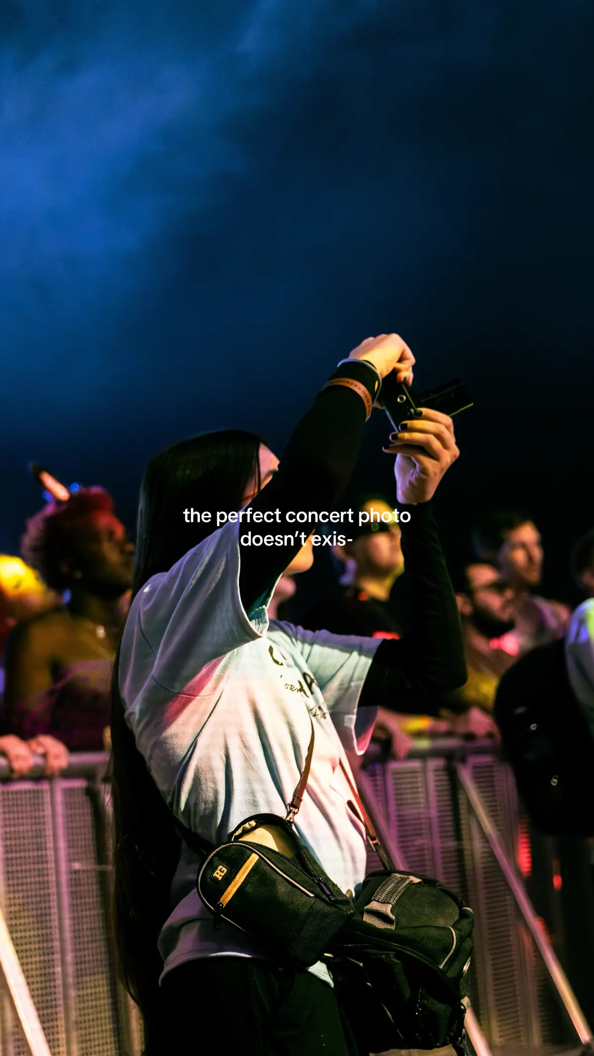 me + @ashnikko = hawttt photos #ashnikko #smoochiestour #concertphotography 