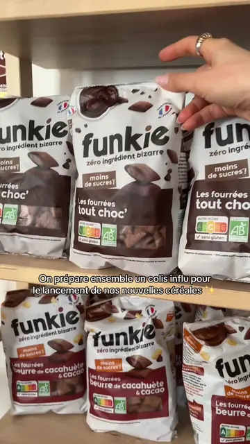 ASMR TIME  On prépare ensemble un colis de fourrées tout choc’📦🍫 Plus vite ça 