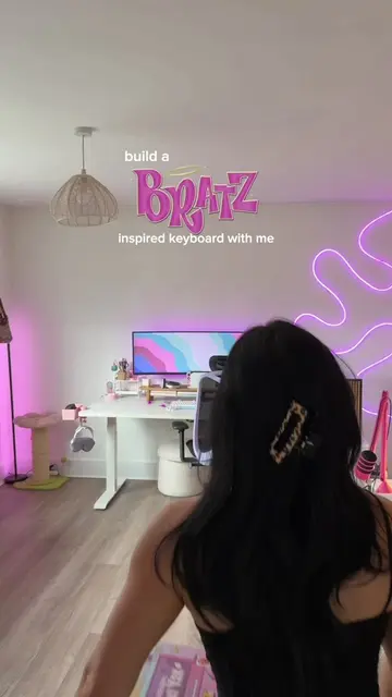building a BRATZ inspired keyboard for one of my followers 💅🖤 and getting scam