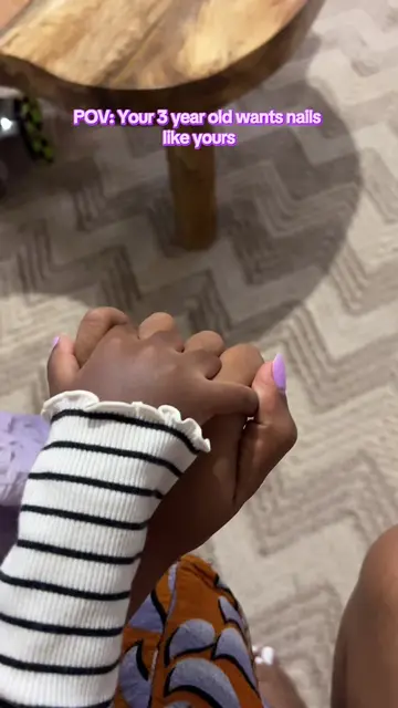 A nail off! #mommydaughter #mommydaughterduo #singlemom 