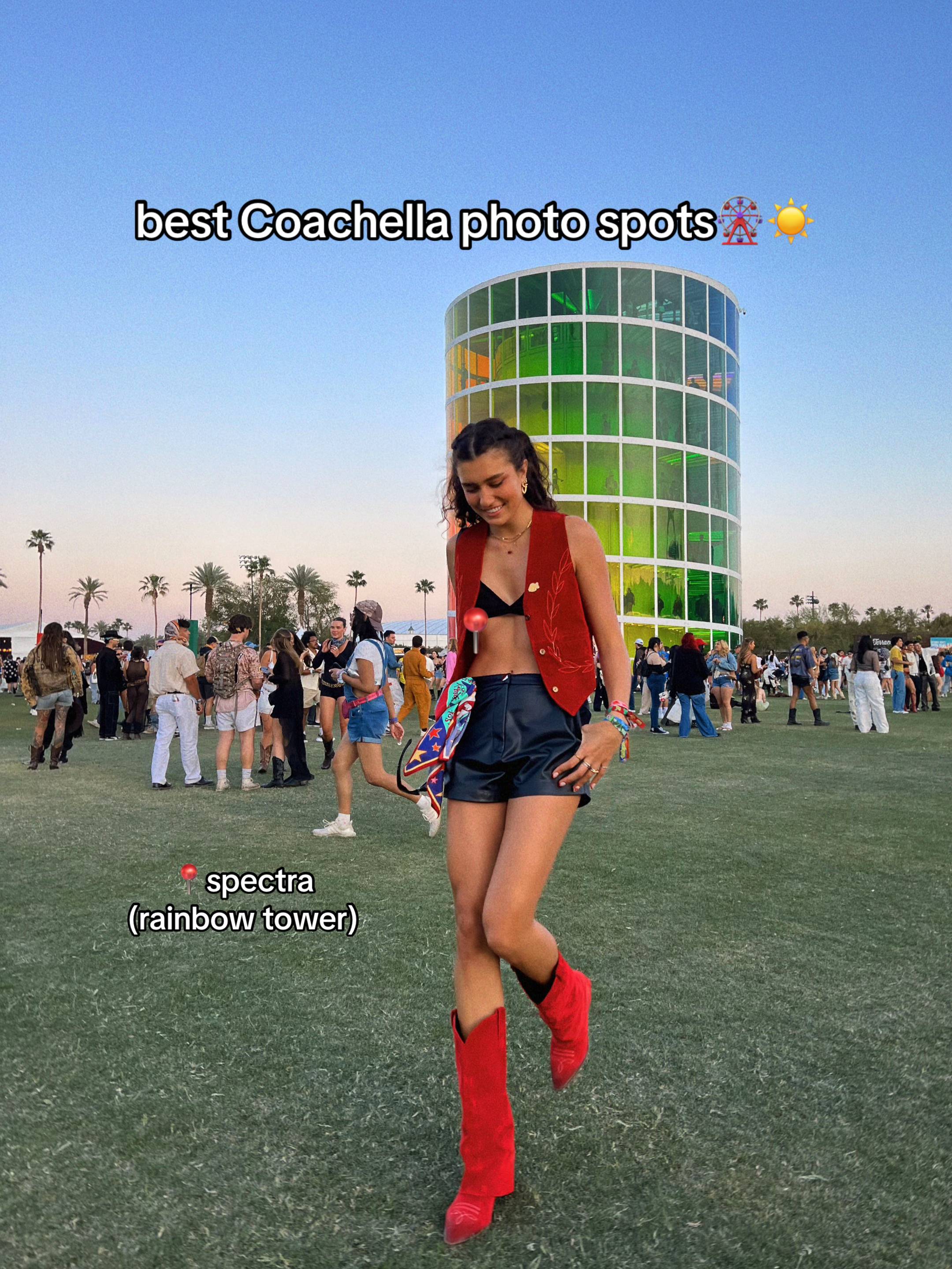 @photogenik has you covered with photo spots ;) #coachella2026 #coachella 