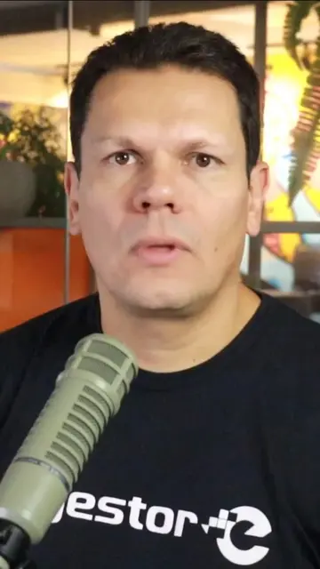 Neste vídeo, abordo uma experiência controversa: a utilização de inteligência ar