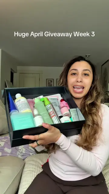 Week 3 of my April giveaway is live! And this week is heavy on skincare.  Check 