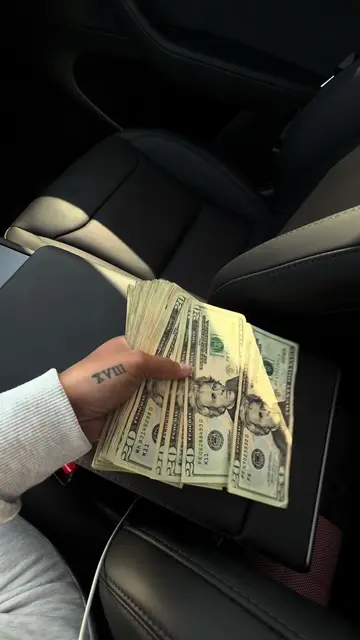 neva eva #fyp #moneytok 