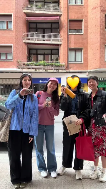 sooo much fun to do on a trip with friends! 💛 #colorhunt #colorhunting #spaintr