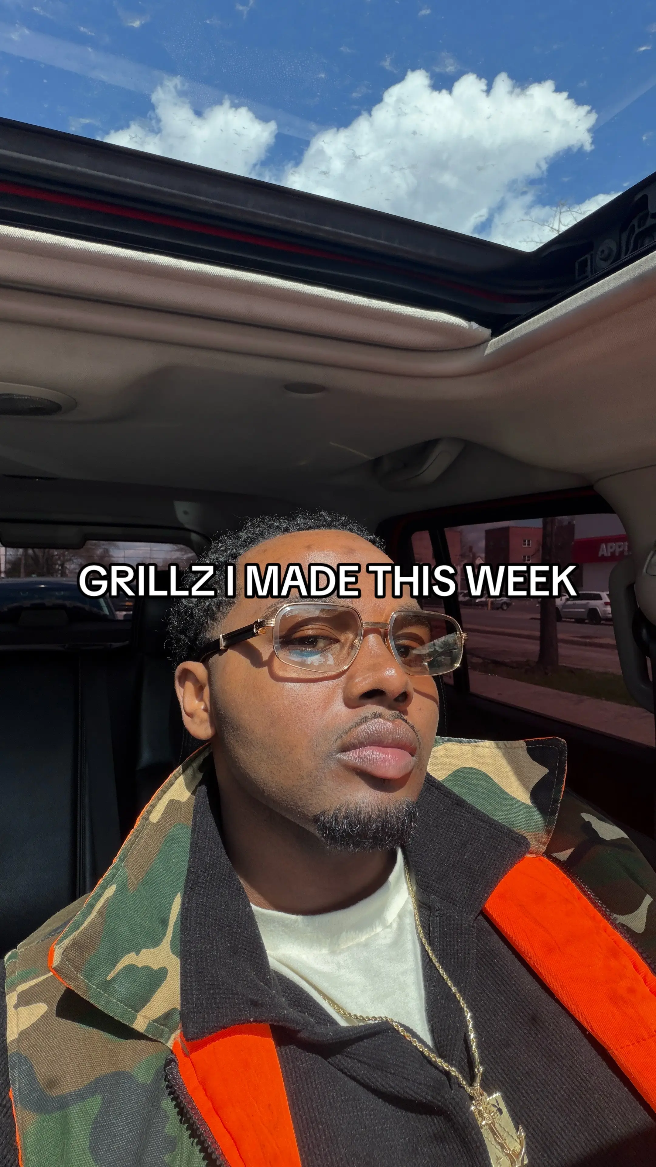 HAVENT MADE ONE OF THESE IN A BIT 🤮 #nycgrillzartist #customgrillz #jewelrytikt