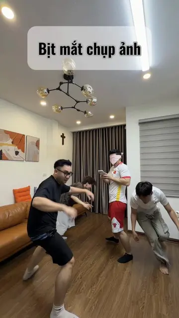 Bịt mắt chụp ảnh #weplay #kesanlung #GamingOnTikTok 