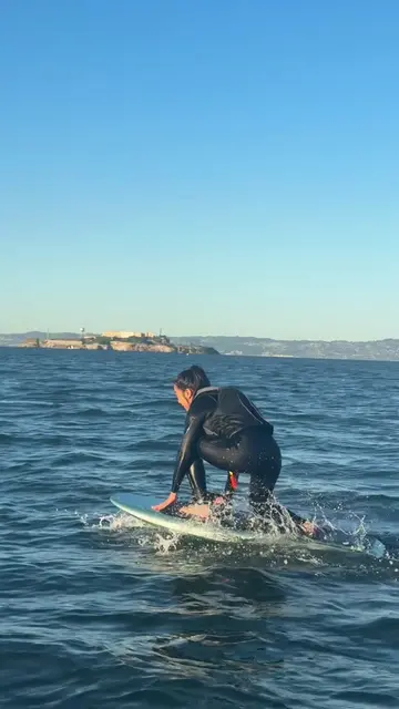 Day 4/30: Am I really living in SF if I don’t jump in the ocean at least once??!