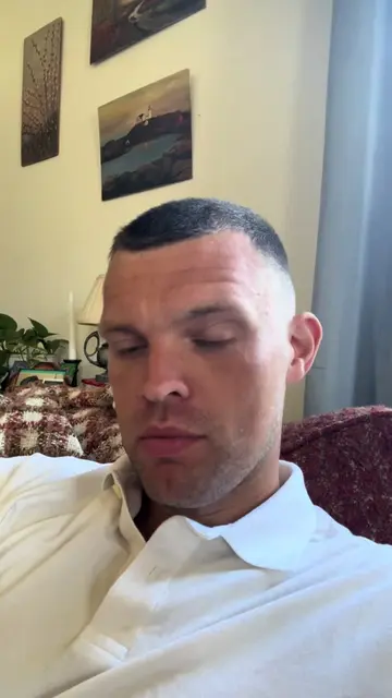 How to make an album cover in 3 minutes #musicmarketing #albumcover #aimusic 
