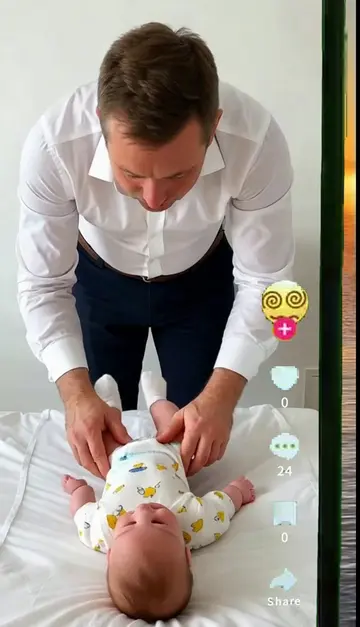 Cute debut, heals the whole audience#babydebut #adorableblast #healingbaby