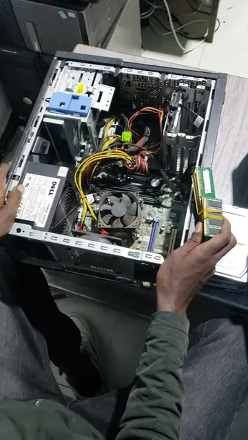 💻 የLaptop እና Desktop RAM ልዩነት ⚡ DDR4 = ፈጣን ፍጥነት + አዲስ ቴክኖሎጂ 🐢 PC2 (DDR2) = አሮጌ