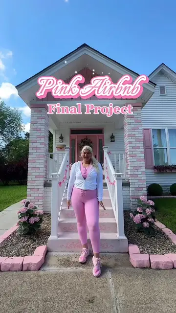Backyard makeover coming soon! ❤❤❤ #pinkhouse #pinkhome #pinkairbnb #backyard #b