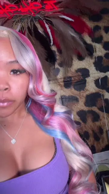 my birthday approachingggg #munchlauren #hairstyle #hairinspo #coloredhair #414 