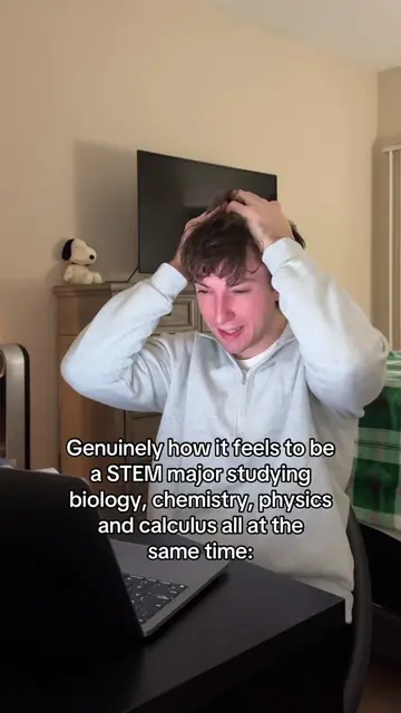 Who else can relate?😭💀 #college #student #biology #chemistry #physics 