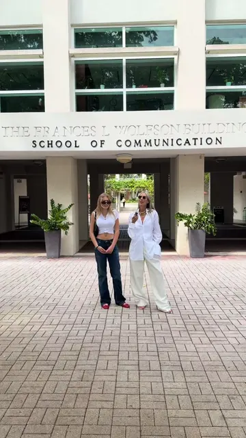 OOTD in Miami with the best @evie 🤍