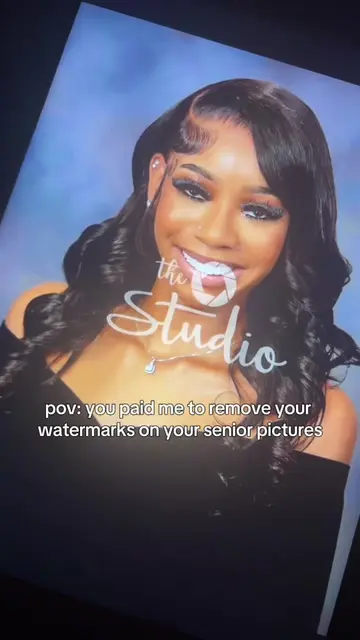 come get your watermark removed for $5 📲 #fyp #seniorpics #viral #classof2026
