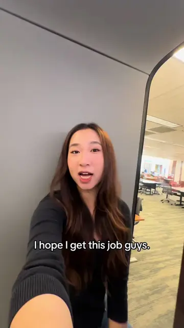 the job hunt is officially over 🥹🤍 #newgrad #joboffer #startuplife #marketingj