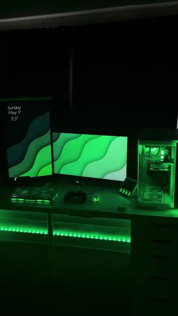 Show me your setup! #viral #compsetup #blowup #pcsetup #techtok 