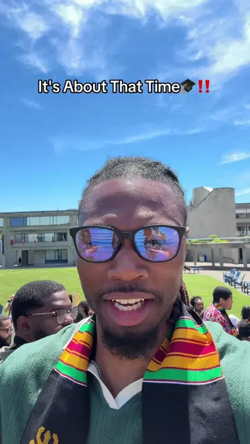 The price has gone up 📈#graduation #kente #kentecloth #classof2026 #blackandedu