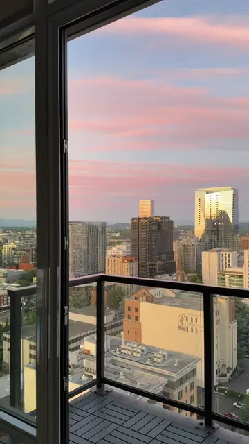 Can’t beat this feeling #portland #oregon 
