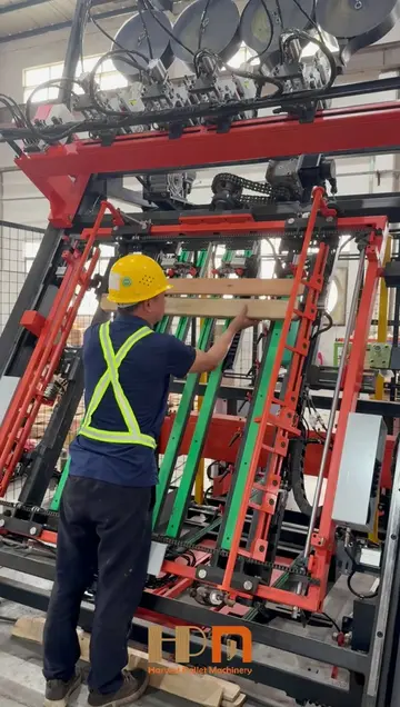 #palletmahine #WoodenPallets #Automation #PalletMachine #EPAL 