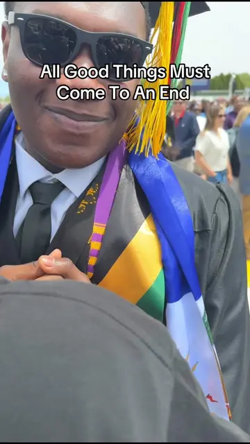 #classof2026 #graduation #endofanera #nursingstudent #businessstudent 