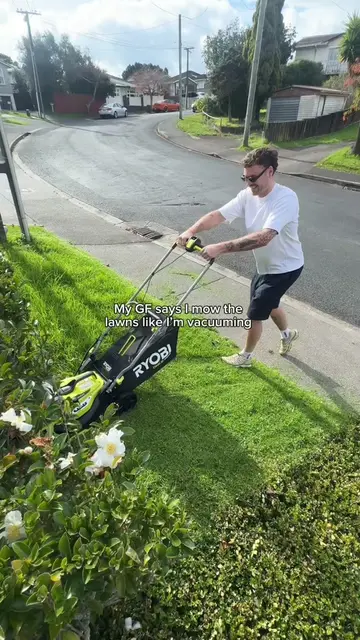 Vacuum gang where you at!!?!  #auckland #nz #nzcouple #lawns