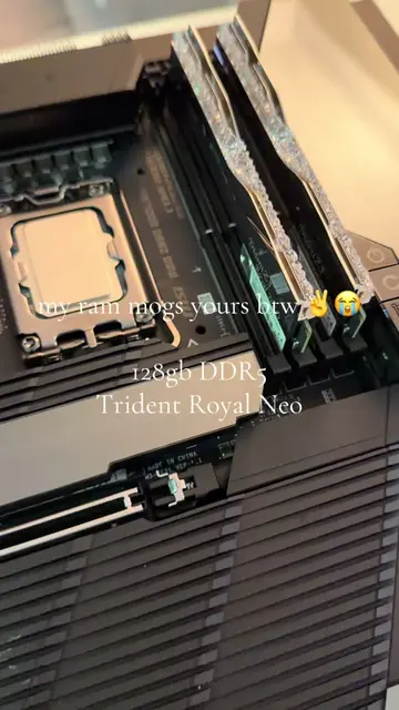 #gamingpc #techtok #pcbuilding #pcgaming #mogged 