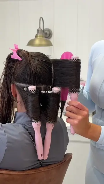 If this isn’t satisfying, I don’t know what is 😮‍💨✨ Anyone can wrap hair aroun