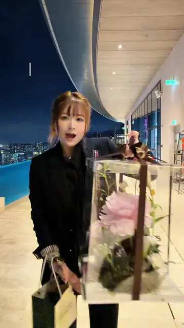 đi làm chủ nhật thì sẽ như thế nàoo😆
