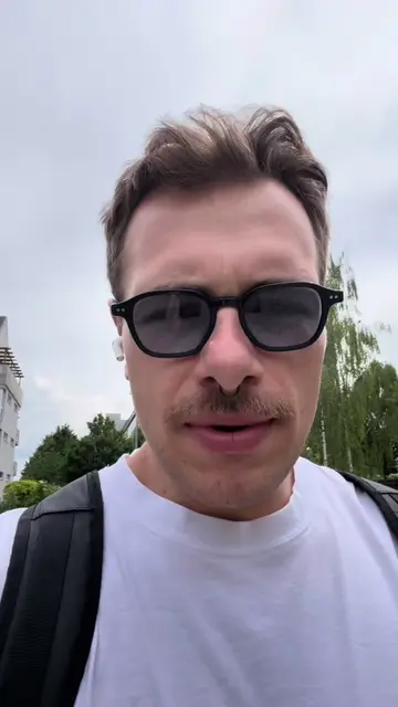 Jako malej jsem se takhle jednou počůral, jsem rád že to “Jako malej” zůstává a 