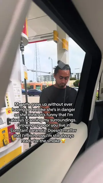 bro is traumatized 😭