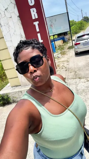 Come with me to visit my family in Portland Jamaica. Food 10/10 Experience 10/10