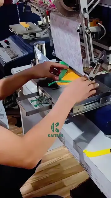 Personalized flip‑flop printing — how it’s done from design to delivery. #flipfl