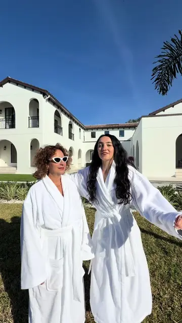 Storytime with My Mom 💅🏡