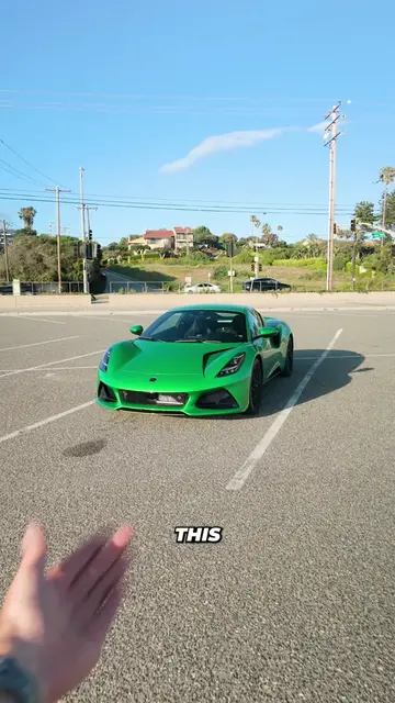 Have you ever seen a car shift like this? #LetsDriveIt  #Lotus #Emira #CarsofTik