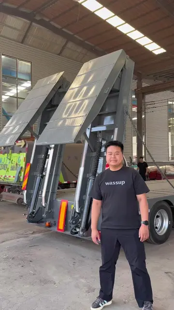 Low-bed flatbed semi-trailer, constructed from high-quality, high-strength steel