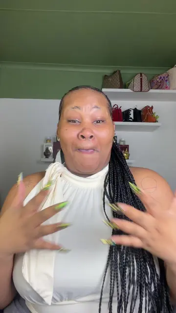 I scream every time I see someone do my little transition!😭🤍 #kamovsmakeup #ka