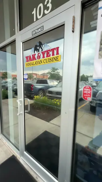 Have you ever had Himalayan cuisine?🏔️ 📍 11561 Geist Pavilion Dr #103, Fishers