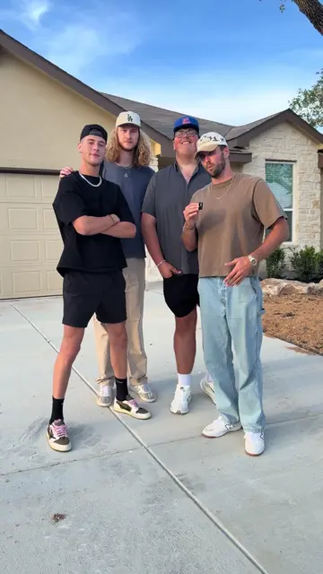Fastest Realtor X Tallest Friends 🫂💨 Could You Record A SPEED TOUR?? Buying A 
