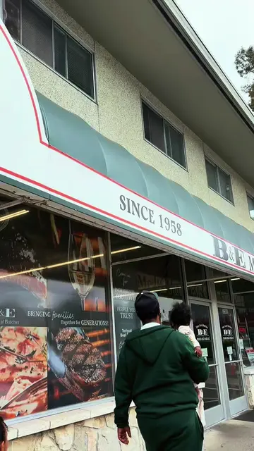 Part 1 | Buying 25lbs of meat from B&E Meats & Seafood in Des Moines, WA   Come 